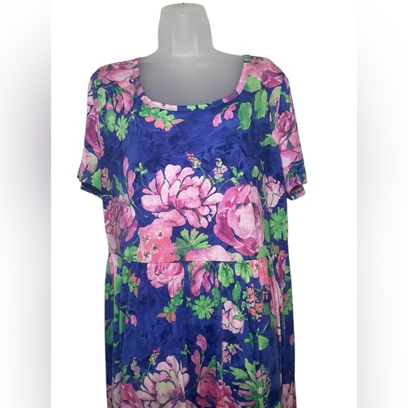 Lularoe New NWT Riley Plus Dress Floral Size 3XL - Picture 4 of 8